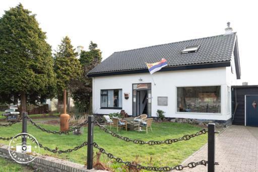 Overnachten In Zeeland Burgh-Haamstede Buitenkant foto